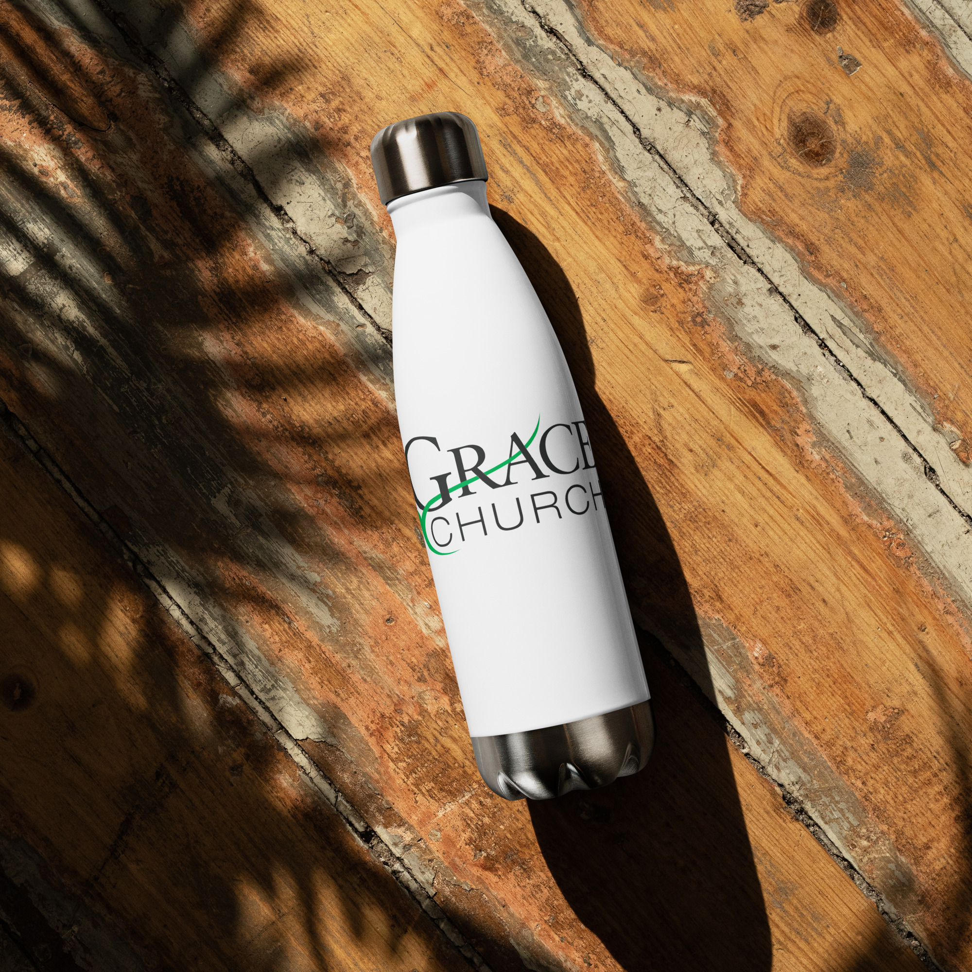 Stainless steel water bottle